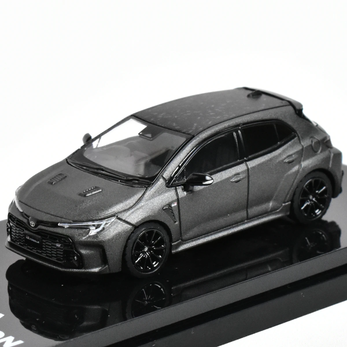 HOBBY JAPAN 1:64 GR Corolla Diecast Model 4 HOBBY JAPAN 1:64 GR Corolla Diecast Model - Image 4