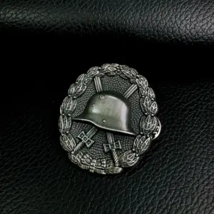 German Metal Badge Medal with Helmet Design 15 Sef4c0b9f2aa3450c863268d820fde053I