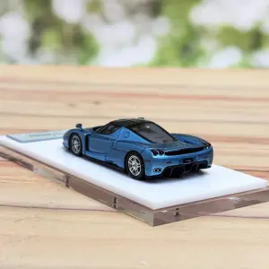 DMH 1:64 ENZO Resin Model Car Collection 15 Sf223e4bbf268492ca776c3b46cc88851M