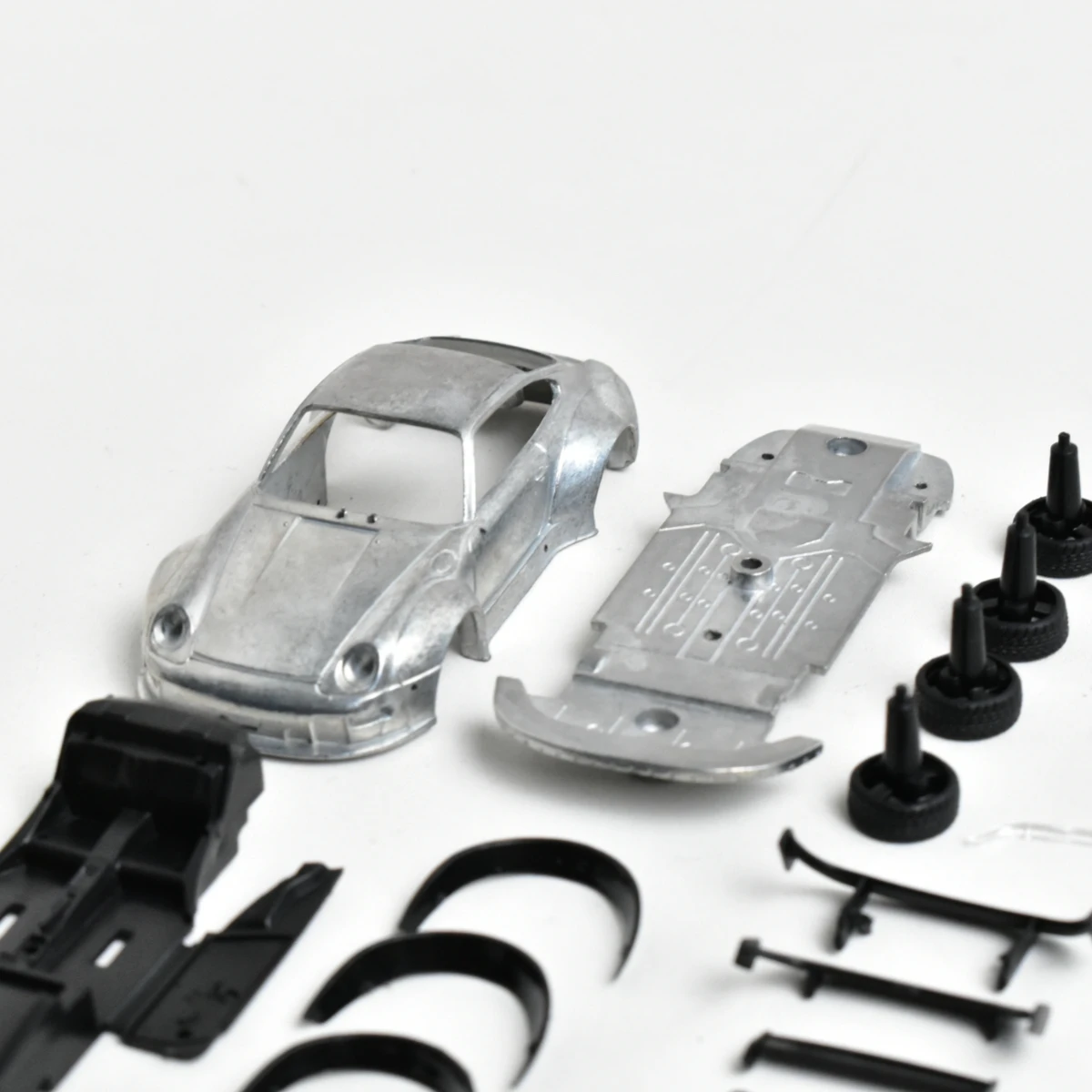 1:64 RWB 993/964 Diecast Model Car Kit 4 1:64 RWB 993/964 Diecast Model Car Kit - Image 4