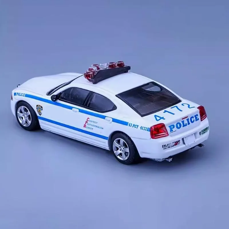1:64 Diecast 2008 Police Charger Model 2 1:64 Diecast 2008 Police Charger Model - Image 2