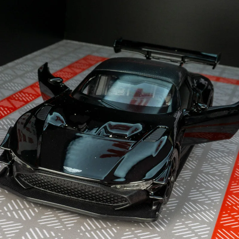 Vulcan V12 Supercar 1:32 Diecast Model 5 Vulcan V12 Supercar 1:32 Diecast Model - Image 5