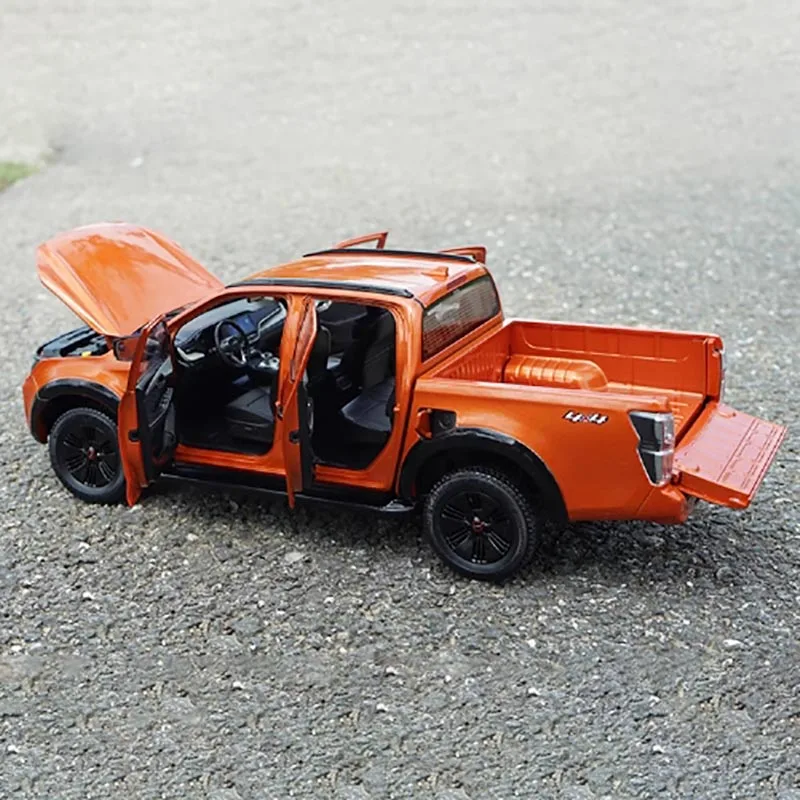 2023 ISUZU D-MAX Diecast Model Pickup Truck 5 2023 ISUZU D-MAX Diecast Model Pickup Truck - Image 5