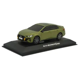 Empow Diecast Model Car 1:43 Scale Olive Green 8 Sf8eeeb8043aa4da98ce619bf2fae7742r