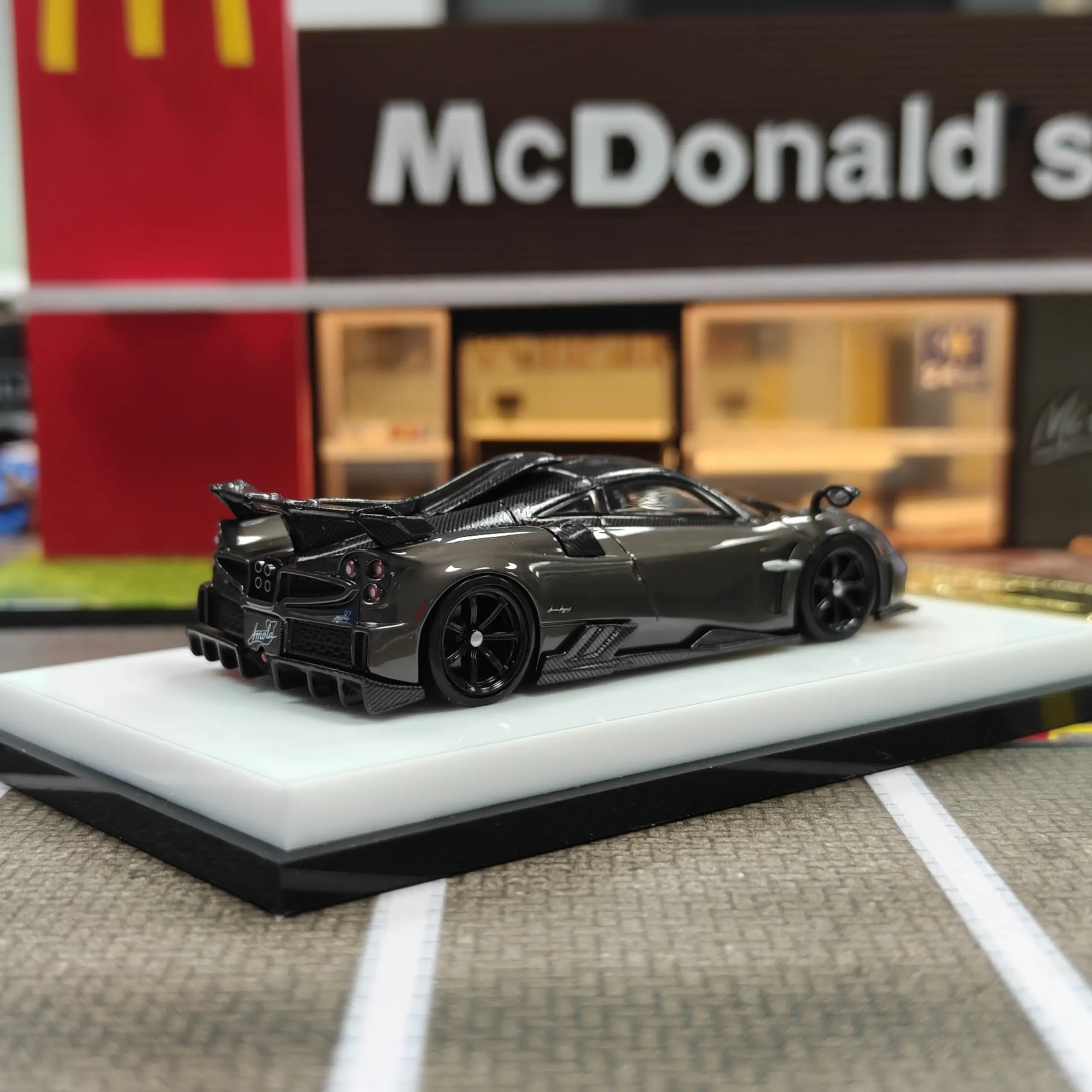 1:64 Imola Grey Carbon Fiber Racing Car Model 5 1:64 Imola Grey Carbon Fiber Racing Car Model - Image 5