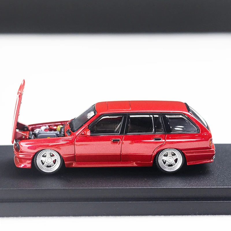 Mortal 1:64 E30 Diecast Car Model Set 4 Mortal 1:64 E30 Diecast Car Model Set - Image 4