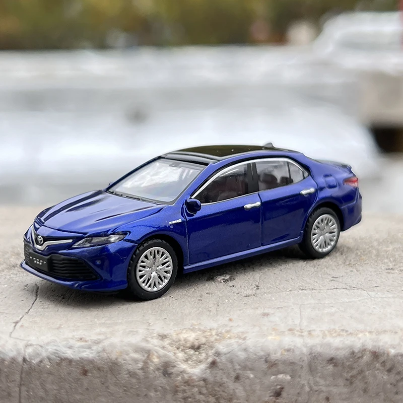1:64 Scale 8th CAMRY Alloy Model Car Set 5 1:64 Scale 8th CAMRY Alloy Model Car Set - Image 5