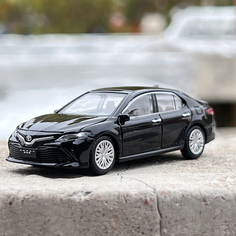 1:64 Scale 8th CAMRY Alloy Model Car Set 8 1:64 Scale 8th CAMRY Alloy Model Car Set - Image 8