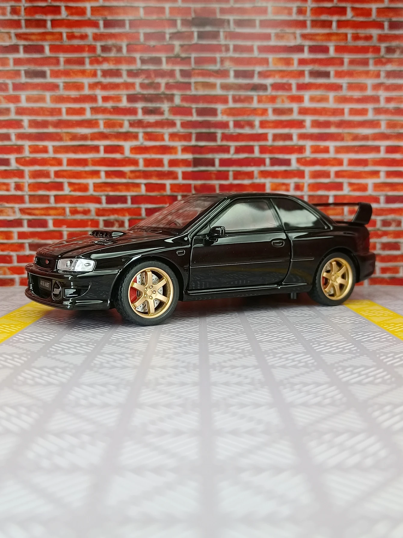 1:32 Scale Subaru Impreza Diecast Model 2 1:32 Scale Subaru Impreza Diecast Model - Image 2