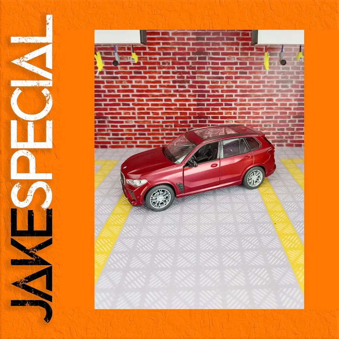 1:32 Scale BMW X5M Diecast Model Car 1 1:32 Scale BMW X5M Diecast Model Car