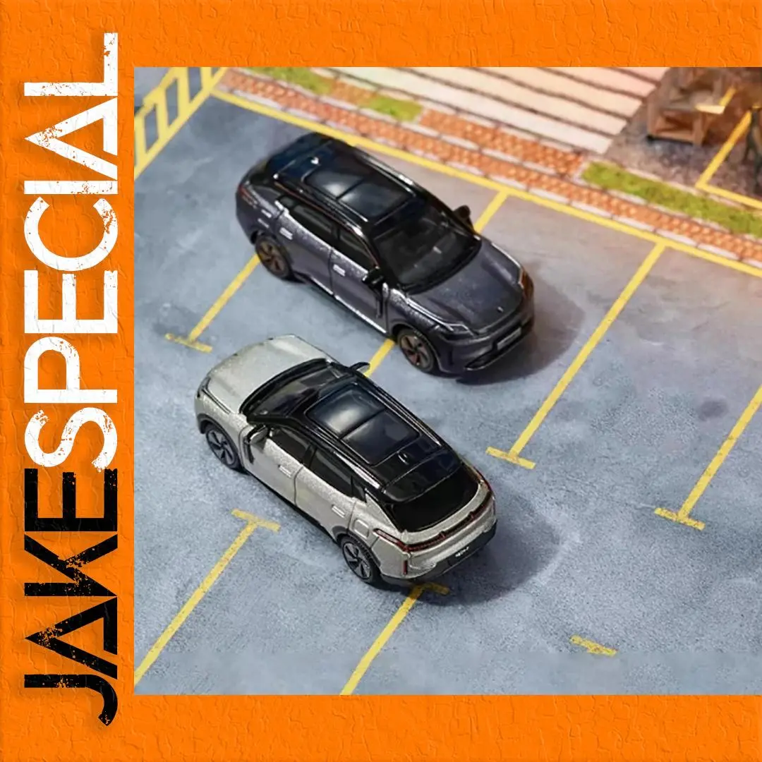 LYNKCO 08 EMP 1/64 Scale Diecast Model Car 1 LYNKCO 08 EMP 1/64 Scale Diecast Model Car