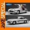 Mercedes Benz 300SL 1:24 Diecast Model by Welly