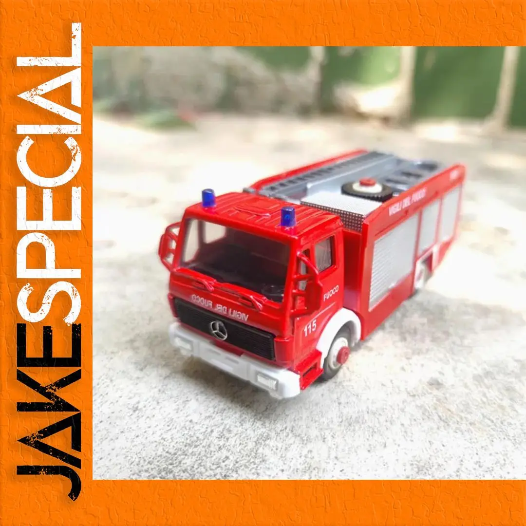 1:43 Scale Fire Engine Model for Collectors 1 1:43 Scale Fire Engine Model for Collectors