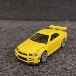 1:64 Nissan Skyline GT-R R34 Diecast Model 17 234ee5b4e9e84a60a66aac0f upscaled
