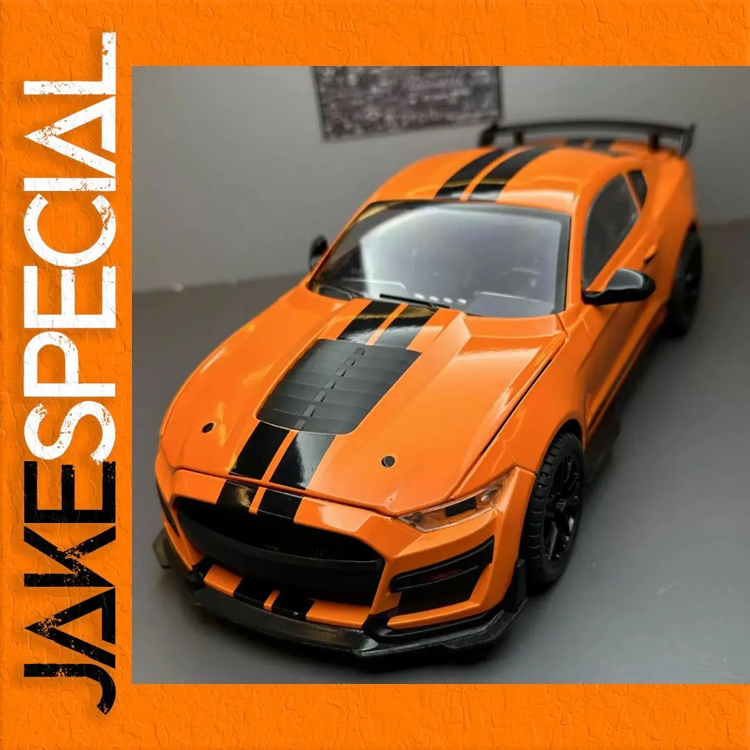 Ford Mustang GT500 1:18 Scale Diecast Model 1 Ford Mustang GT500 1:18 Scale Diecast Model
