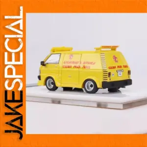 Yellow 1/64 Delica L300 Model for Collectors