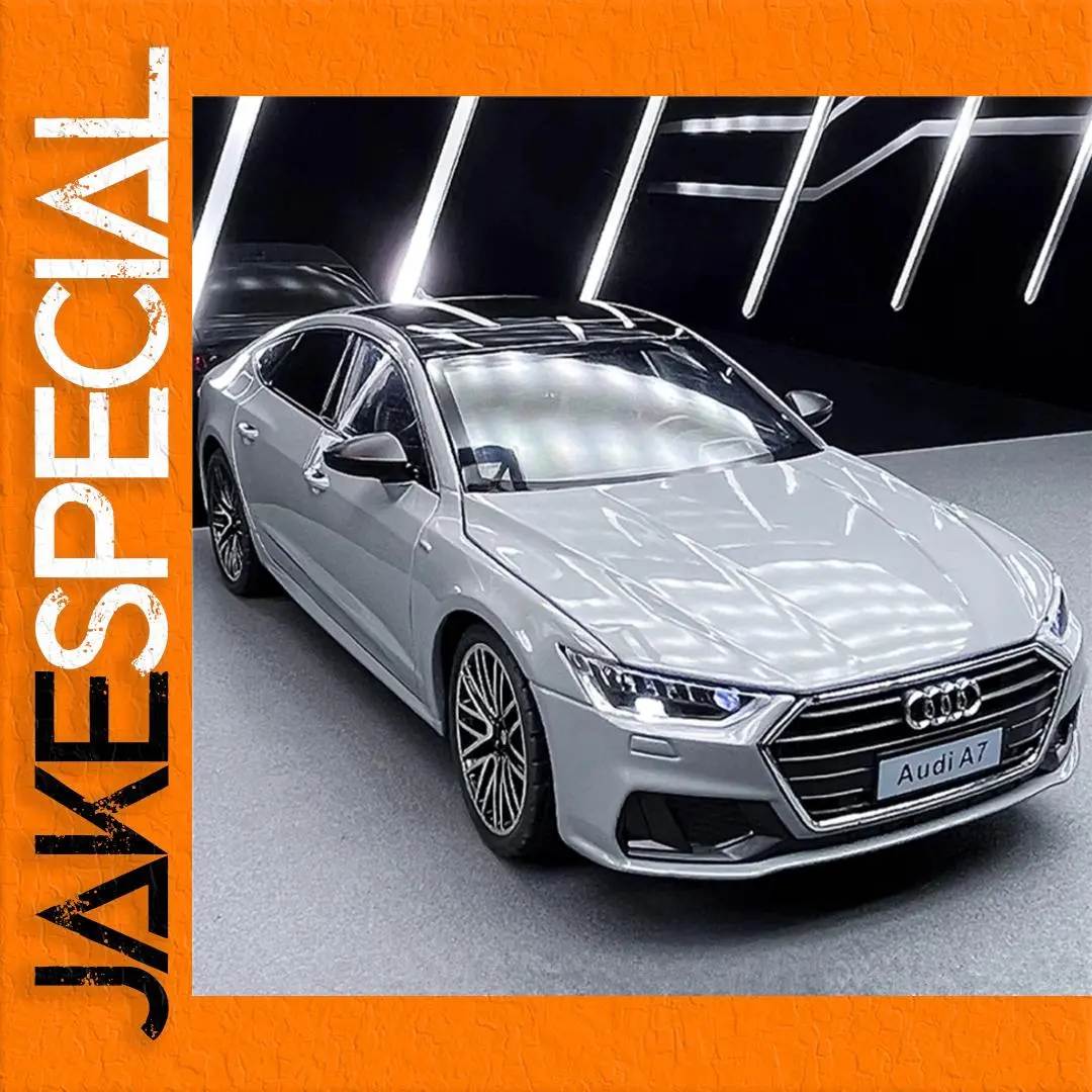 1:24 Audi A7 Coupe Diecast Model 1 1:24 Audi A7 Coupe Diecast Model