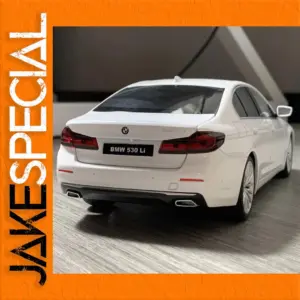 BMW 530Li 1:18 Diecast Model in White