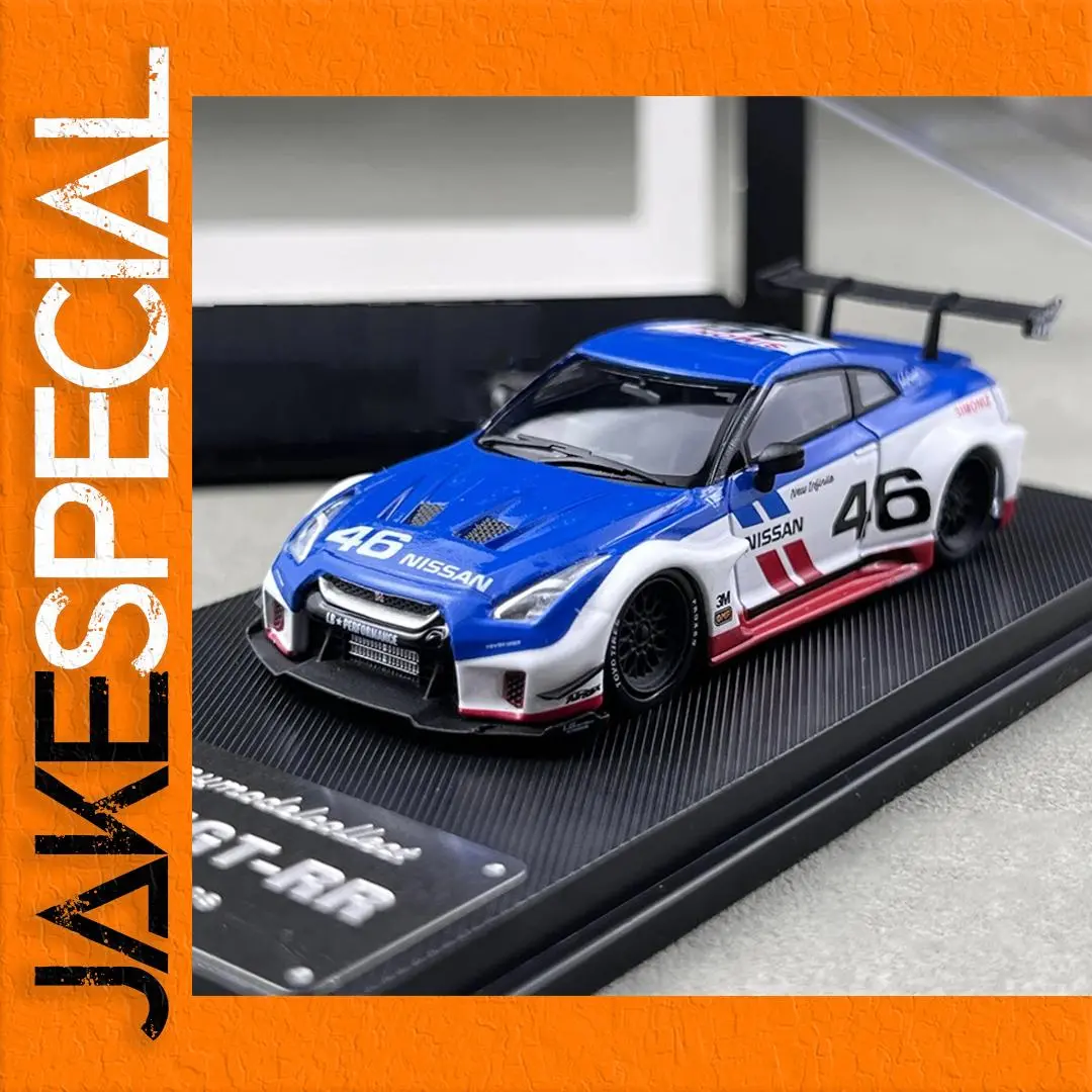 Blue Nissan GTR R35 LBWK 1:64 Diecast Model 1 Blue Nissan GTR R35 LBWK 1:64 Diecast Model