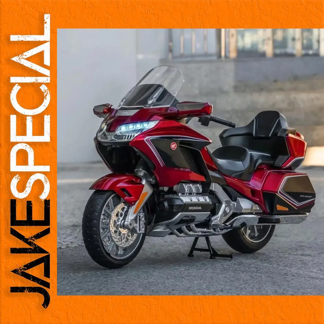 Red Honda Gold Wing GL800 2021 Diecast Model 1 Red Honda Gold Wing GL800 2021 Diecast Model