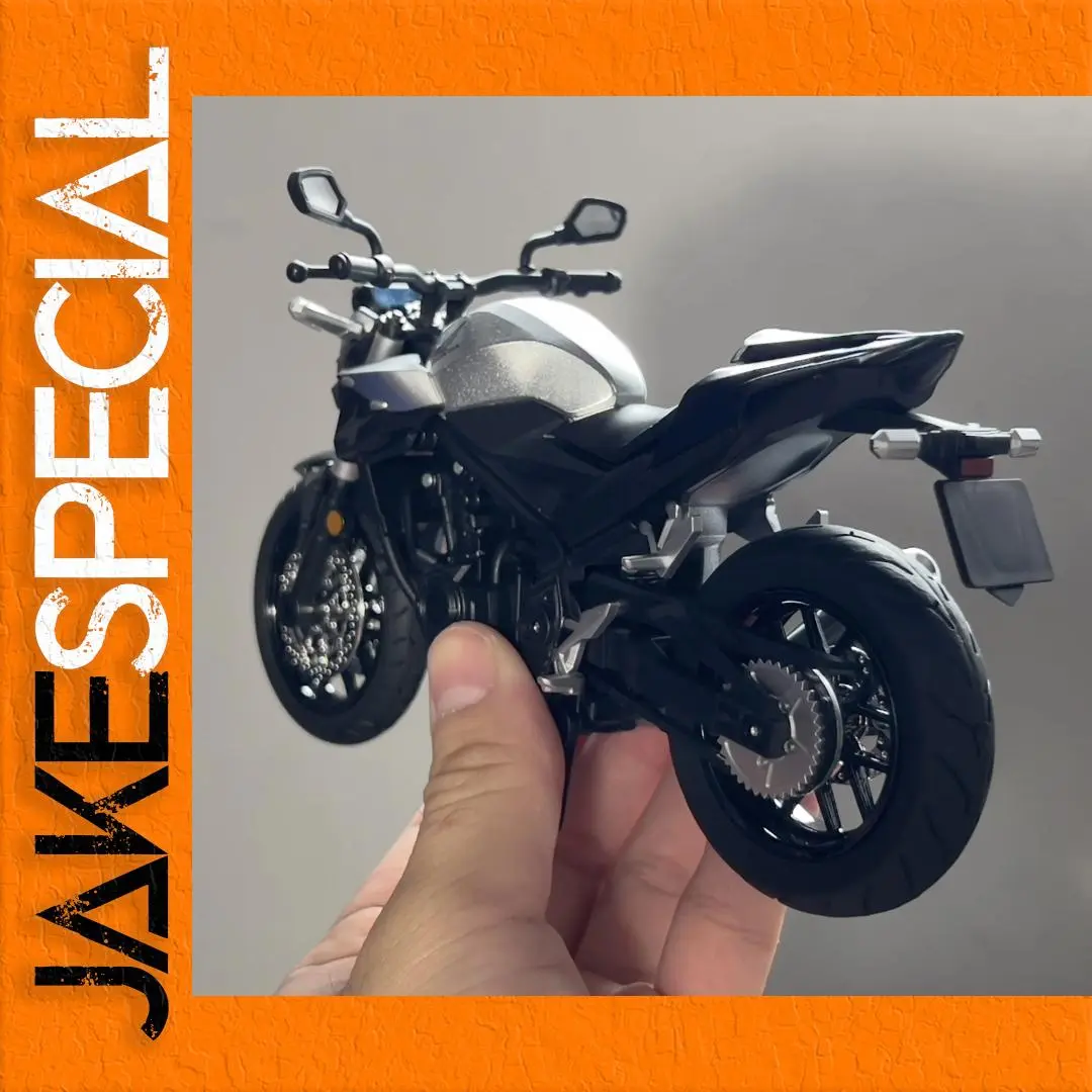 Honda CB400F Street Motorcycle Model 1:12 Scale 1 Honda CB400F Street Motorcycle Model 1:12 Scale