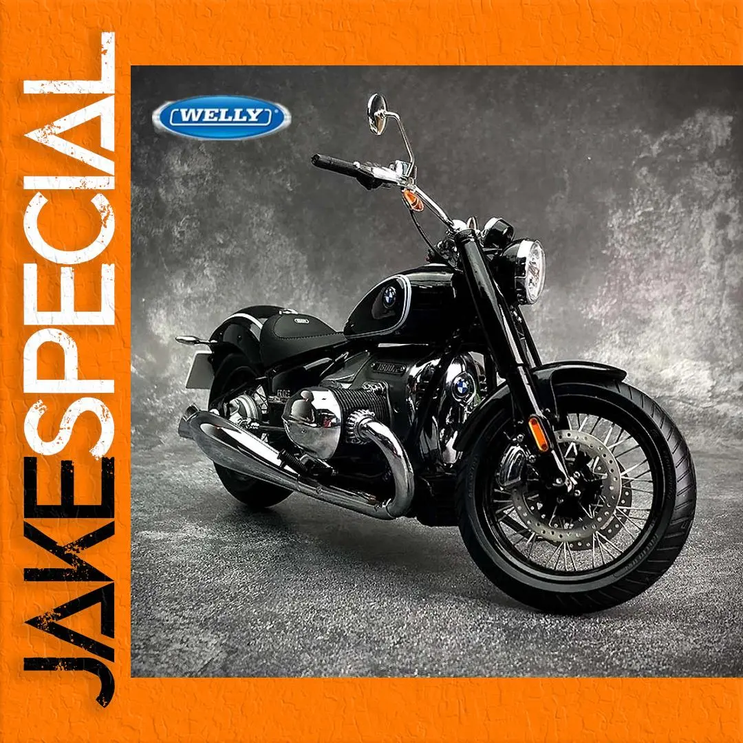 BMW R18 1:18 Scale Diecast Motorcycle Model 1 BMW R18 1:18 Scale Diecast Motorcycle Model