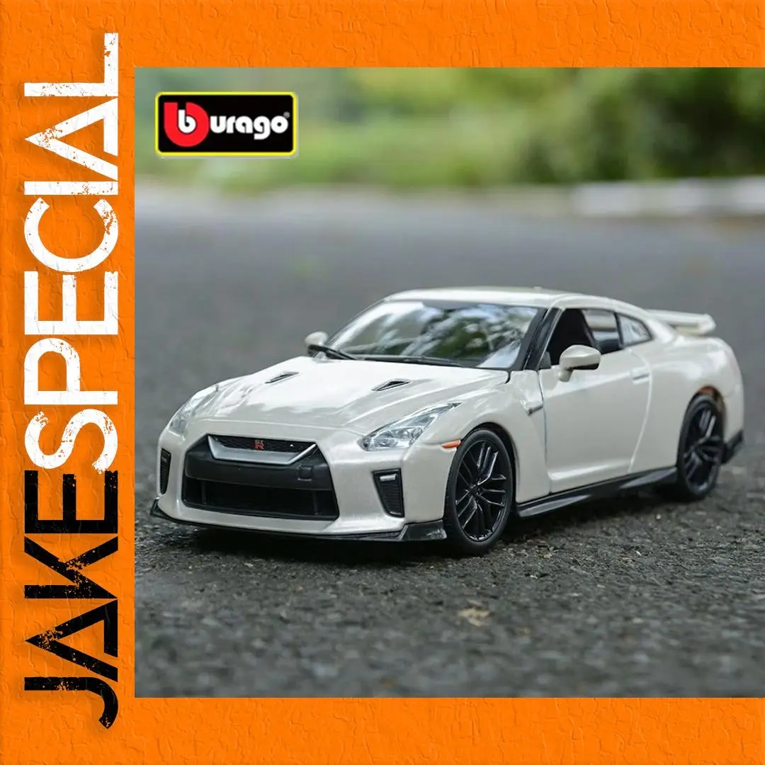 White Nissan Skyline GT-R R35 Diecast Model 1:24 Scale 1 White Nissan Skyline GT-R R35 Diecast Model 1:24 Scale