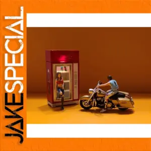 1:64 Scale Hand-Painted Urban Doll Set