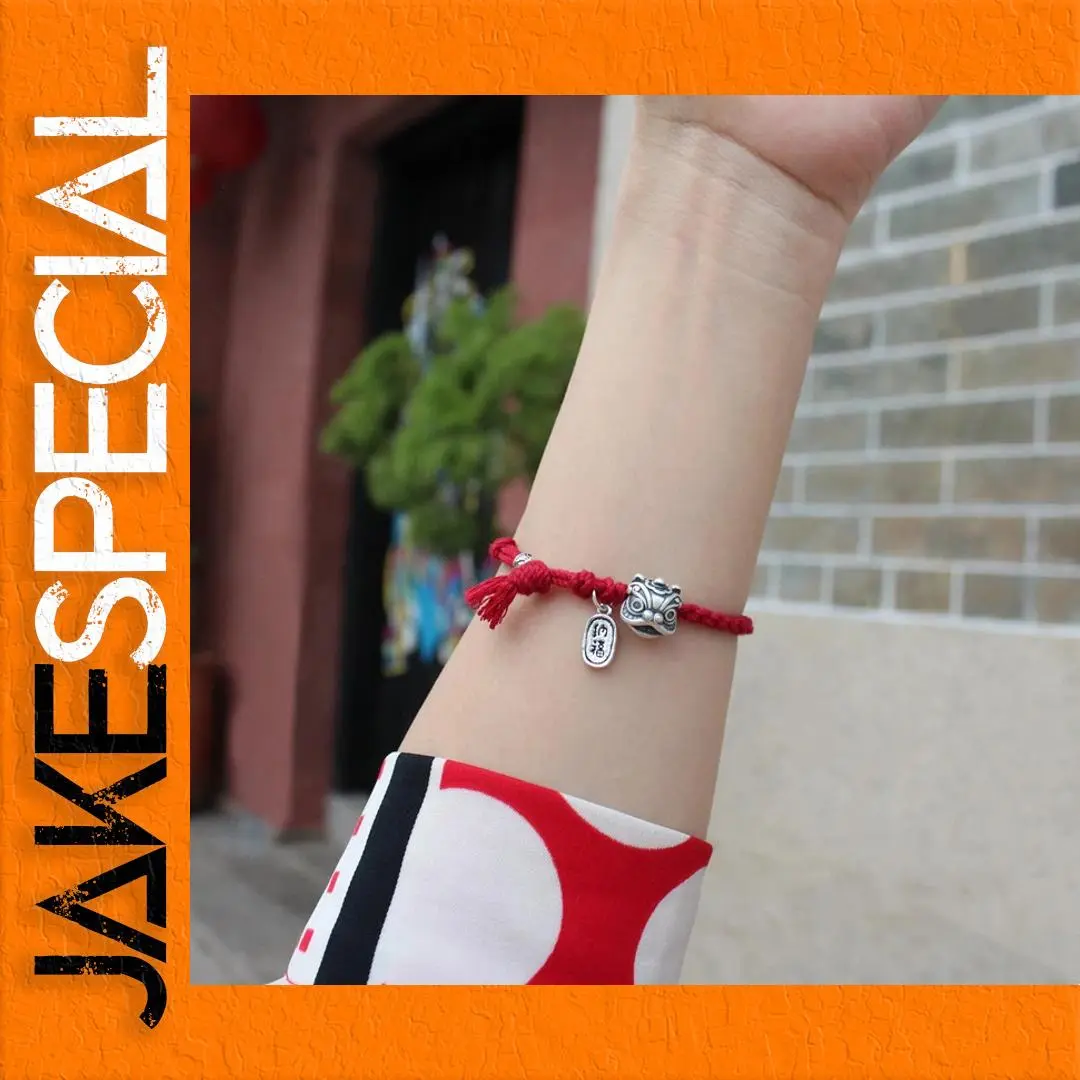 Vintage Lion Charm Bracelet for Women 1 Vintage Lion Charm Bracelet for Women