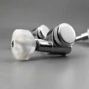 H6173ce8c217f4bf19f14c79e6ca4894bw