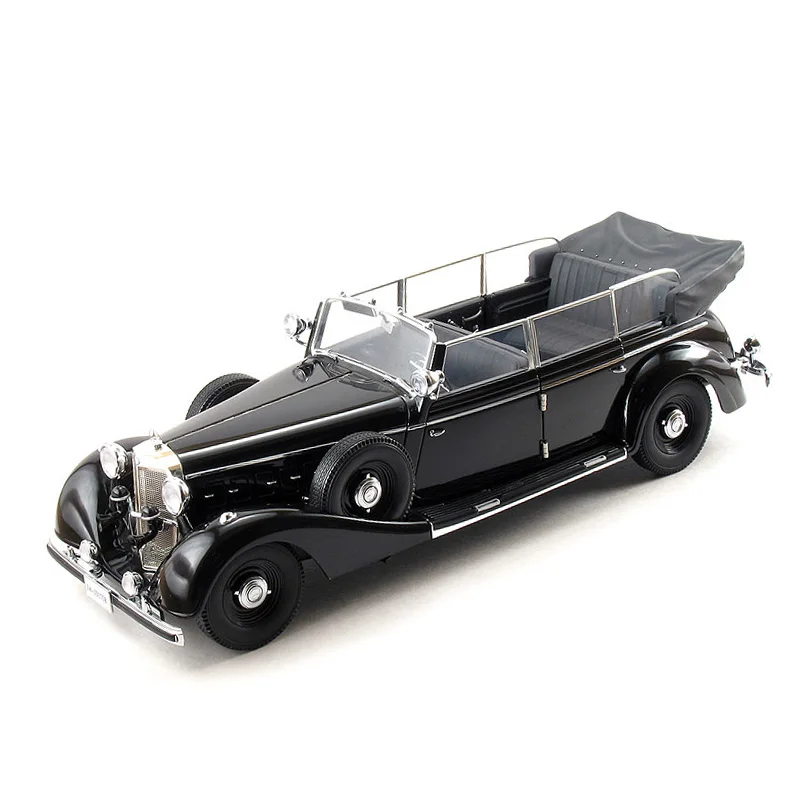 Vintage Diecast Car Model in 1:43 Scale 7 Vintage Diecast Car Model in 1:43 Scale - Image 7
