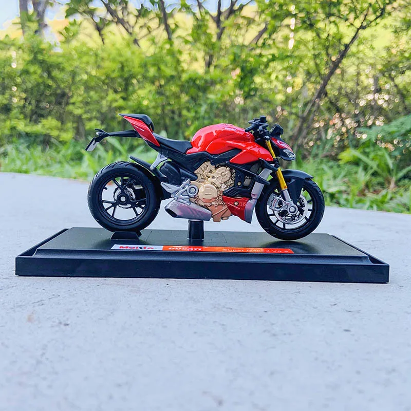 Maisto Ducati Monster 2021 V4 S Model Replica 5 Maisto Ducati Monster 2021 V4 S Model Replica - Image 5
