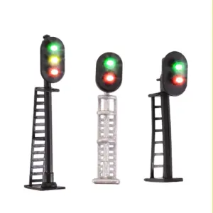 HO Scale Realistic Traffic Light Model for Layouts