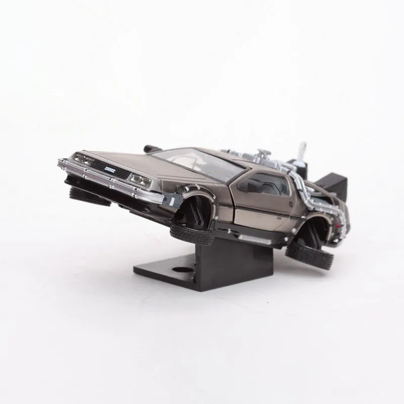 1/43 DeLorean DMC-12 Diecast Model 9 1/43 DeLorean DMC-12 Diecast Model - Image 9