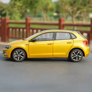 Vibrant Yellow 1:18 Volkswagen Polo Plus Model 9 S011fd813c0d243ea9a1240f10da0e1d1B