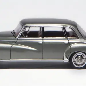 1959 Mercedes-Benz 300D Diecast Model 18 S01e90b186bbb47d5885238fc9f61531dO