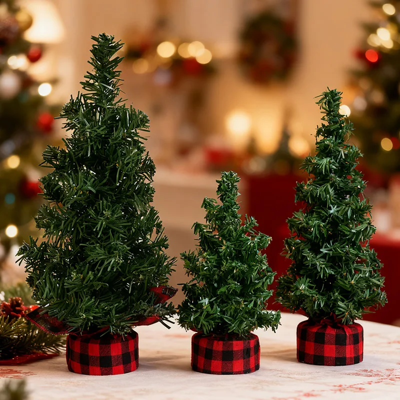 Mini Christmas Tree with Plaid Base in 15, 20, 30cm 4 Mini Christmas Tree with Plaid Base in 15, 20, 30cm - Image 4