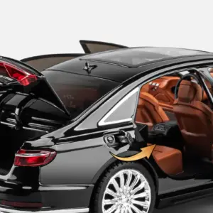 1:24 Scale Audi A8 Alloy Model in Black 14 S056bfb462ce0491e97d6e2fedd3e2855b