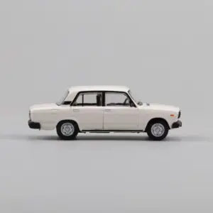 Perka 1:64 Scale Vintage Lada 2105 Alloy Model 12 S060e225c7076470ba8b6d3a92216cca9q