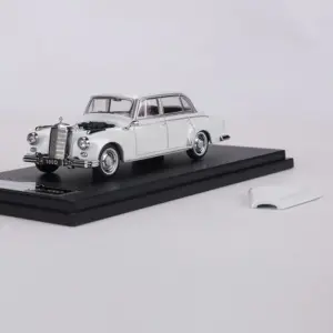 1959 Mercedes-Benz 300D Diecast Model 19 S0704558b8f274dc581a5272fc8e5b9d2S