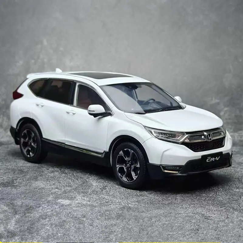 1:18 Scale 2017 Honda CR-V Diecast Model 8 1:18 Scale 2017 Honda CR-V Diecast Model - Image 8