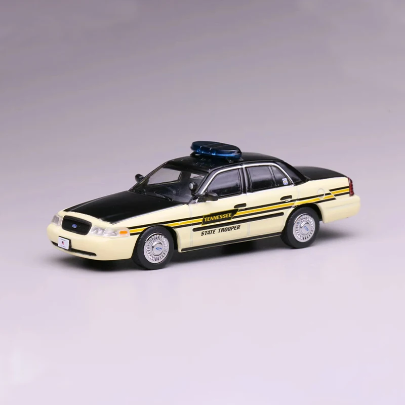 Victoria Crown CV 1:64 Alloy Police Car Model 2 Victoria Crown CV 1:64 Alloy Police Car Model - Image 2