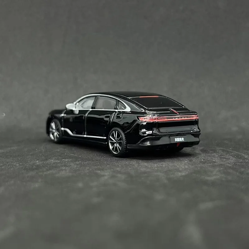 VOYAH Passion 1:64 Scale Diecast Model Car 6 VOYAH Passion 1:64 Scale Diecast Model Car - Image 6