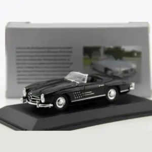 1:43 Mercedes-Benz 300 SL Diecast Model 17 S0c9676e168844cb5b2dad4a089e74eb9p