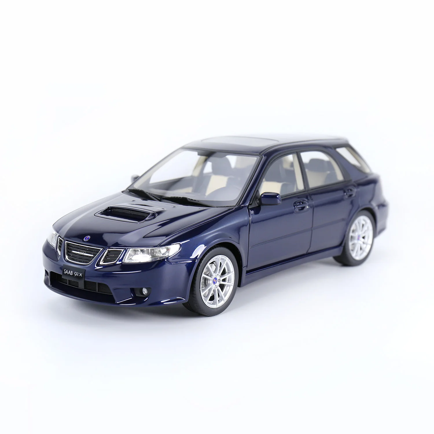 Saab 9-2X Aero 1:18 Resin Collectible Model 2 Saab 9-2X Aero 1:18 Resin Collectible Model - Image 2