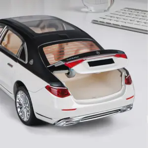 Mercedes-Maybach S680 1:22 Scale Diecast Model 14 S0f07e66748fb482394e729324696ef72S