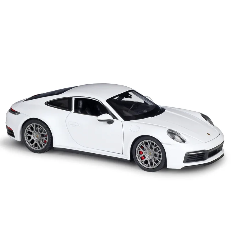Porsche 911 Carrera 4S 1:24 Diecast Model 8 Porsche 911 Carrera 4S 1:24 Diecast Model - Image 8
