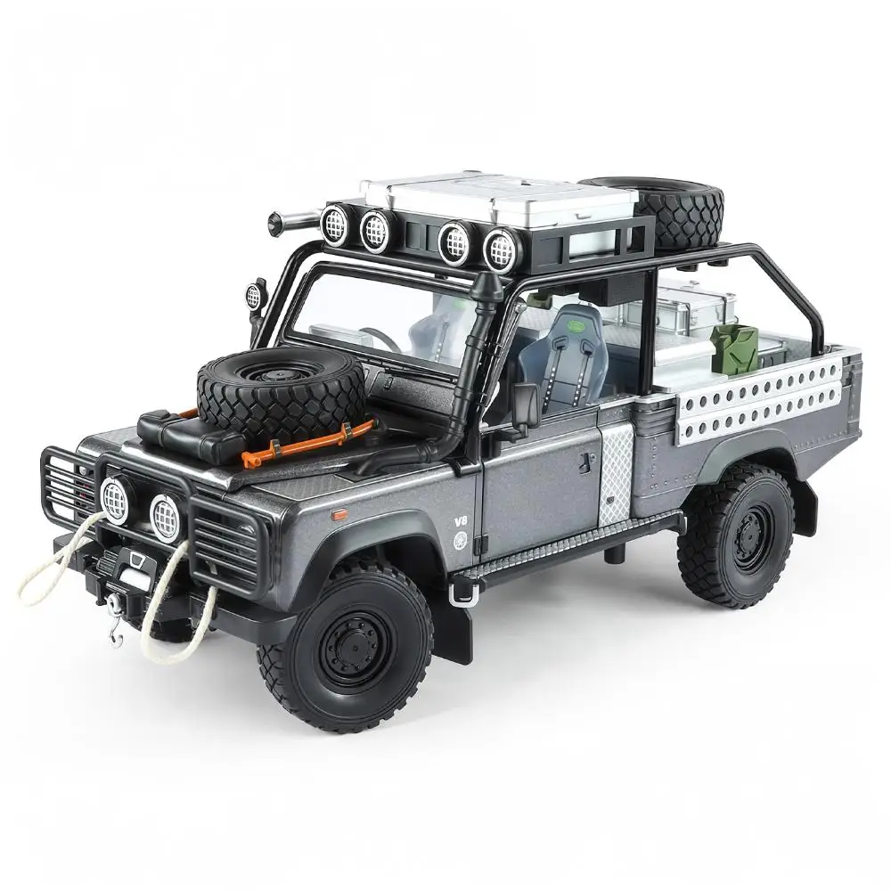 1:24 Land Rover Defender 90 Diecast Model 7 1:24 Land Rover Defender 90 Diecast Model - Image 7