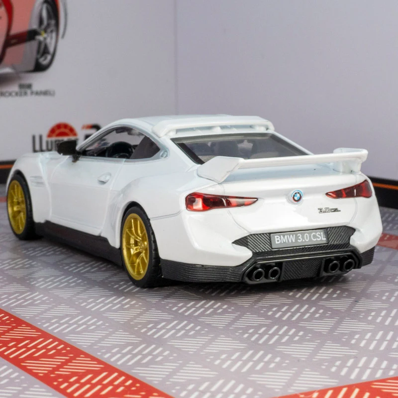 BMW 3.0 CSL Racing Car Model - Diecast 1:34 3 BMW 3.0 CSL Racing Car Model - Diecast 1:34 - Image 3