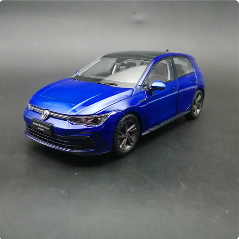 Volkswagen Golf 8 1:18 Diecast Model Ornament 7 Volkswagen Golf 8 1:18 Diecast Model Ornament - Image 7